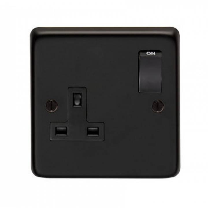 MB Single 13 Amp Switched Socket