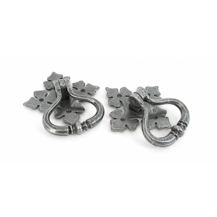 Pewter Shakespeare Ring Turn Set