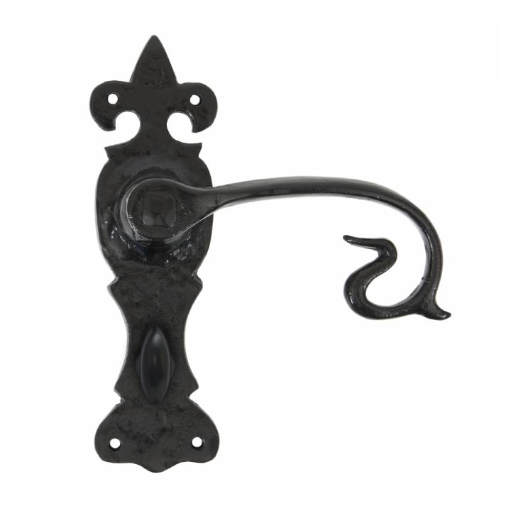 Black Curly Lever Bathroom Set