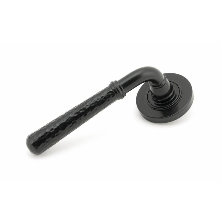 Black Hammered Newbury Lever on Rose Set (Plain Rose)