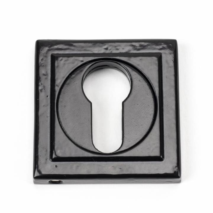 Black Round Euro Escutcheon (Square Rose)