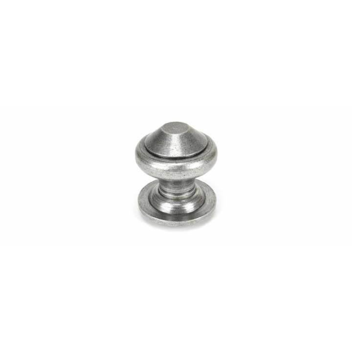 Pewter Regency Centre Door Knob