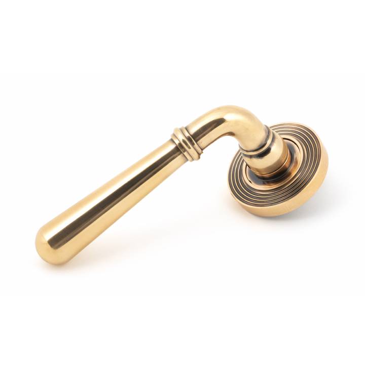 Polished Bronze Newbury Lever on Rose Set (Beehive)