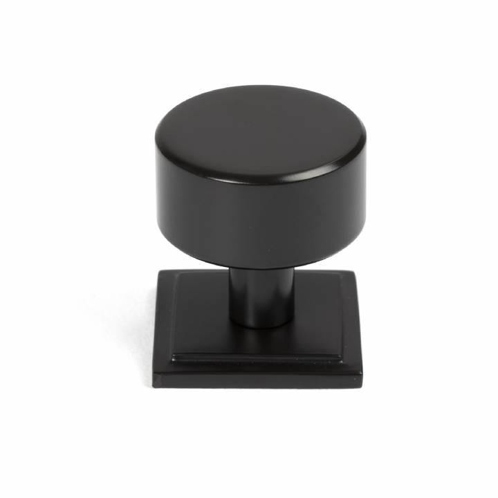 Aged Bronze Kelso Cabinet Knob - 32mm (Square)