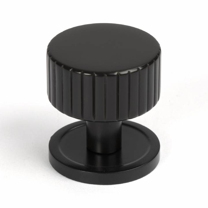 Aged Bronze Judd Cabinet Knob - 32mm (Plain)