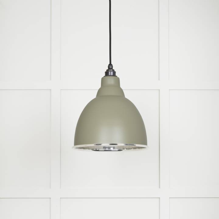 Smooth Nickel Brindley Pendant in Tump