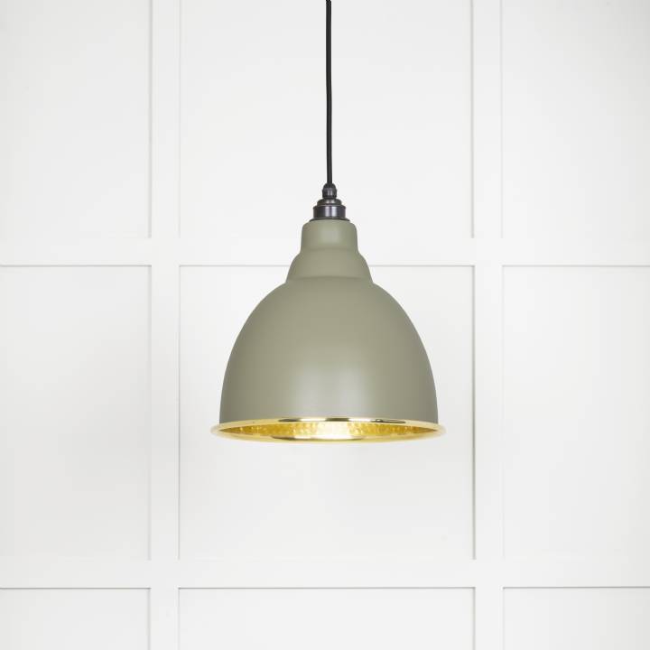 Hammered Brass Brindley Pendant in Tump