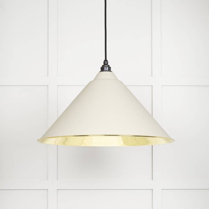 Smooth Brass Hockley Pendant in Teasel