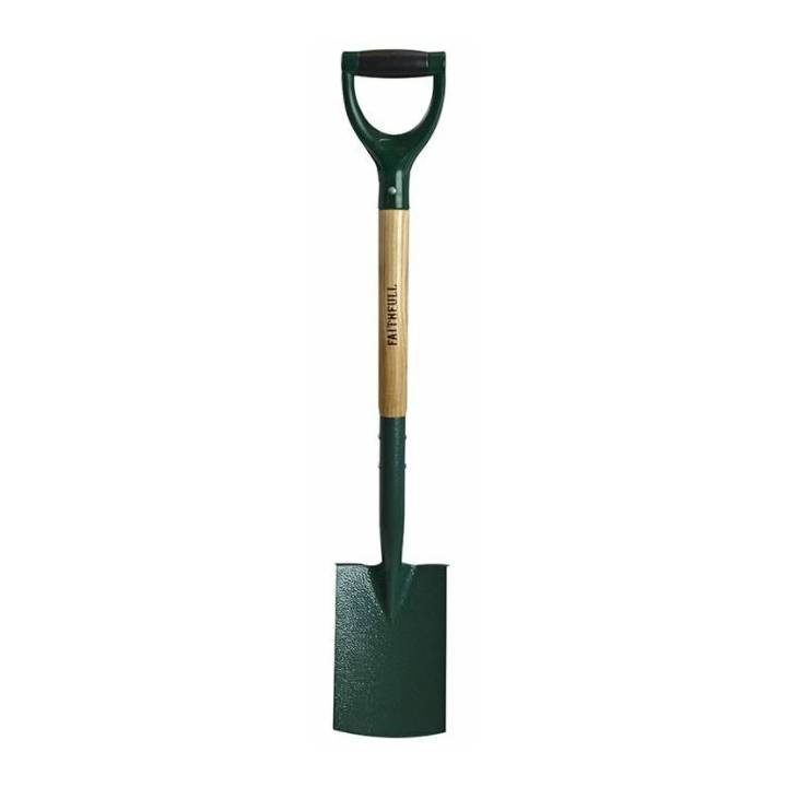 FAITHFULL COUNTRYMAN DIGGING SPADE