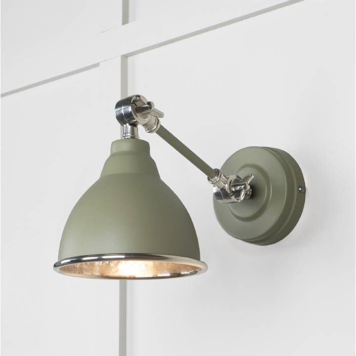 Hammered Nickel Brindley Wall Light in Tump