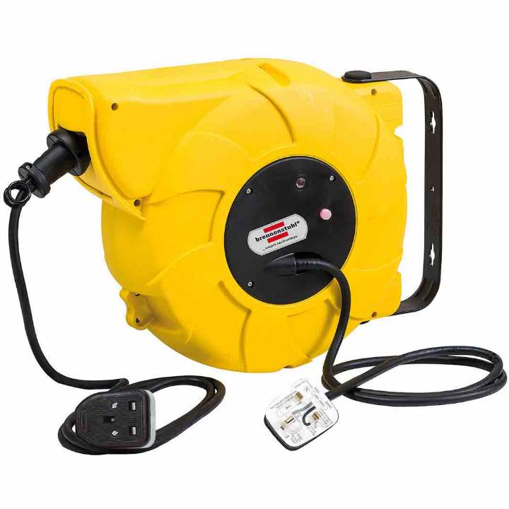 BRENNENSTUHL AUTOMATIC 18M CABLE REEL 240V